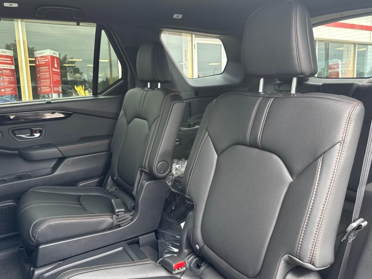 2026 Honda Pilot TrailSport 4dr All-Wheel Drive Photo