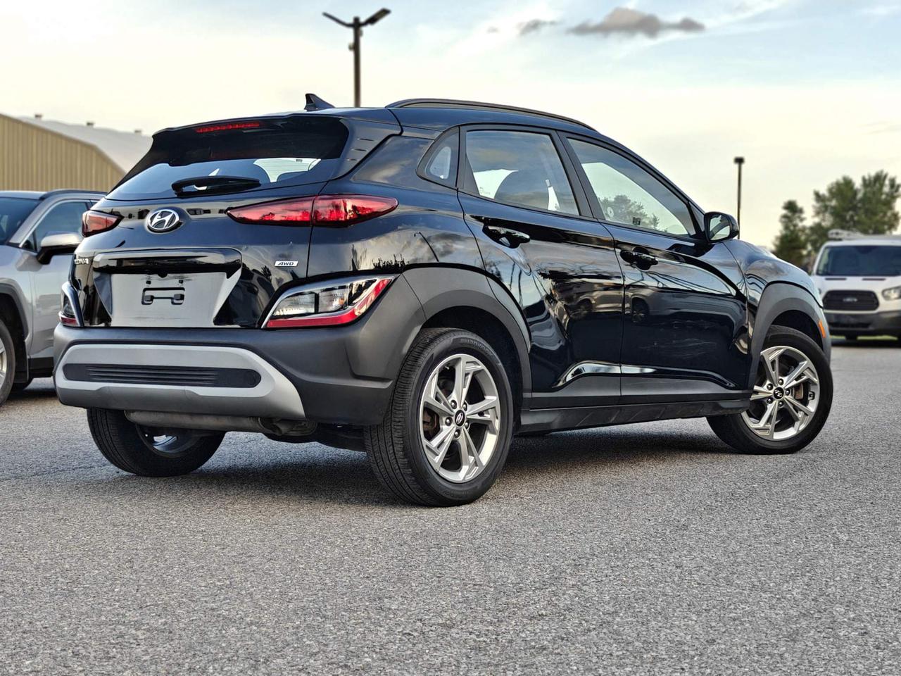2023 Hyundai KONA 2.0L Preferred Sun & Leather Package 4dr All-Wheel Drive Photo