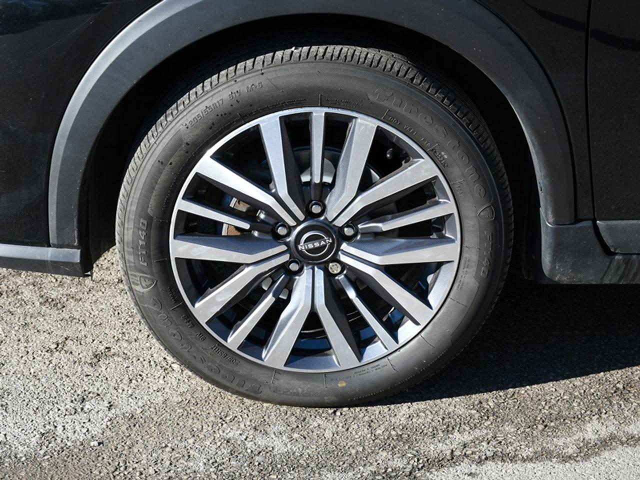 2022 Nissan Kicks SV   Rear Cam   Remote Start   Heated Seats   Alloys Photo