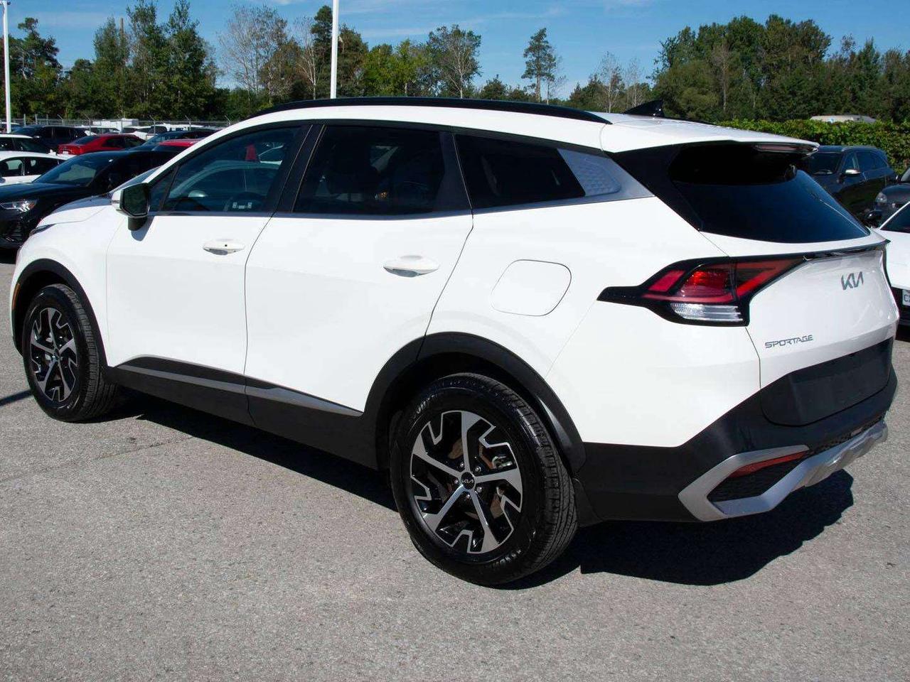 2023 Kia Sportage EX Photo