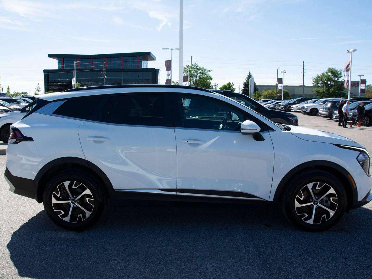 2023 Kia Sportage EX Photo