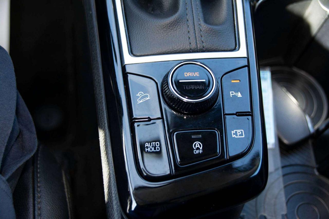 2023 Kia Sportage EX Photo