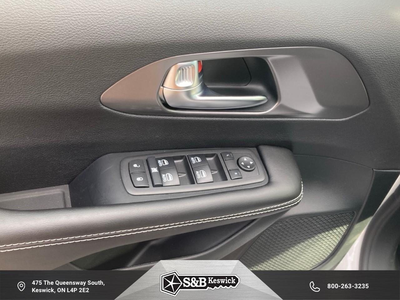 2026 Chrysler Grand Caravan SXT Front-Wheel Drive Passenger Van Photo