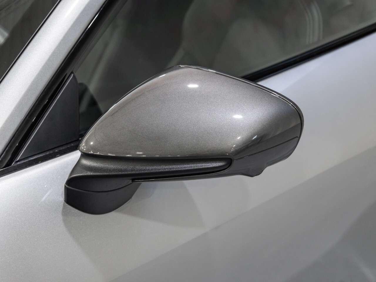 2024 Porsche 911 Carrera T Coupe Photo