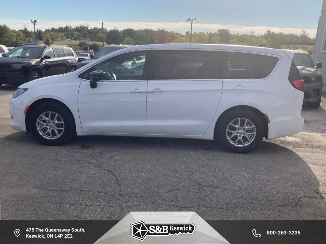2026 Chrysler Grand Caravan SXT Front-Wheel Drive Passenger Van Photo
