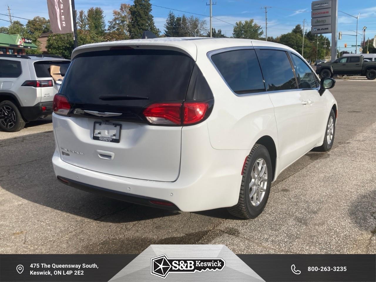 2026 Chrysler Grand Caravan SXT Front-Wheel Drive Passenger Van Photo