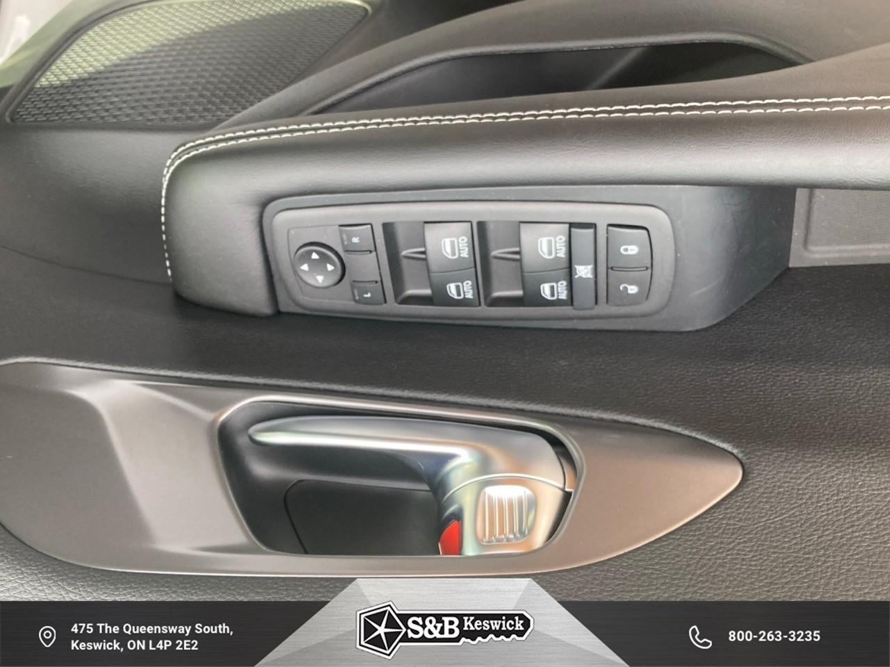 2026 Chrysler Grand Caravan SXT Front-Wheel Drive Passenger Van Photo