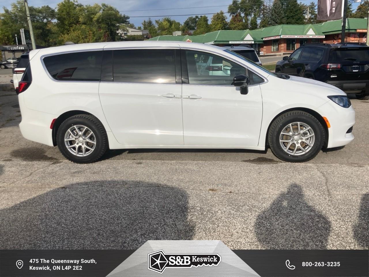2026 Chrysler Grand Caravan SXT Front-Wheel Drive Passenger Van Photo