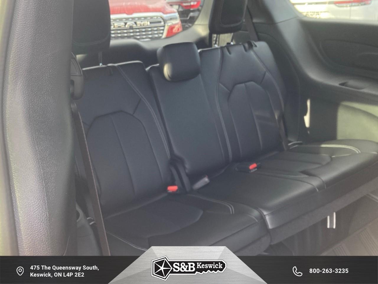 2026 Chrysler Grand Caravan SXT Front-Wheel Drive Passenger Van Photo