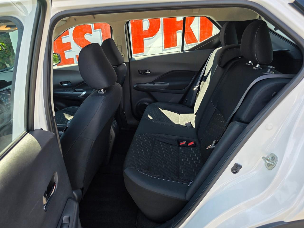 2024 Nissan Kicks SV 4dr Front-Wheel Drive Photo