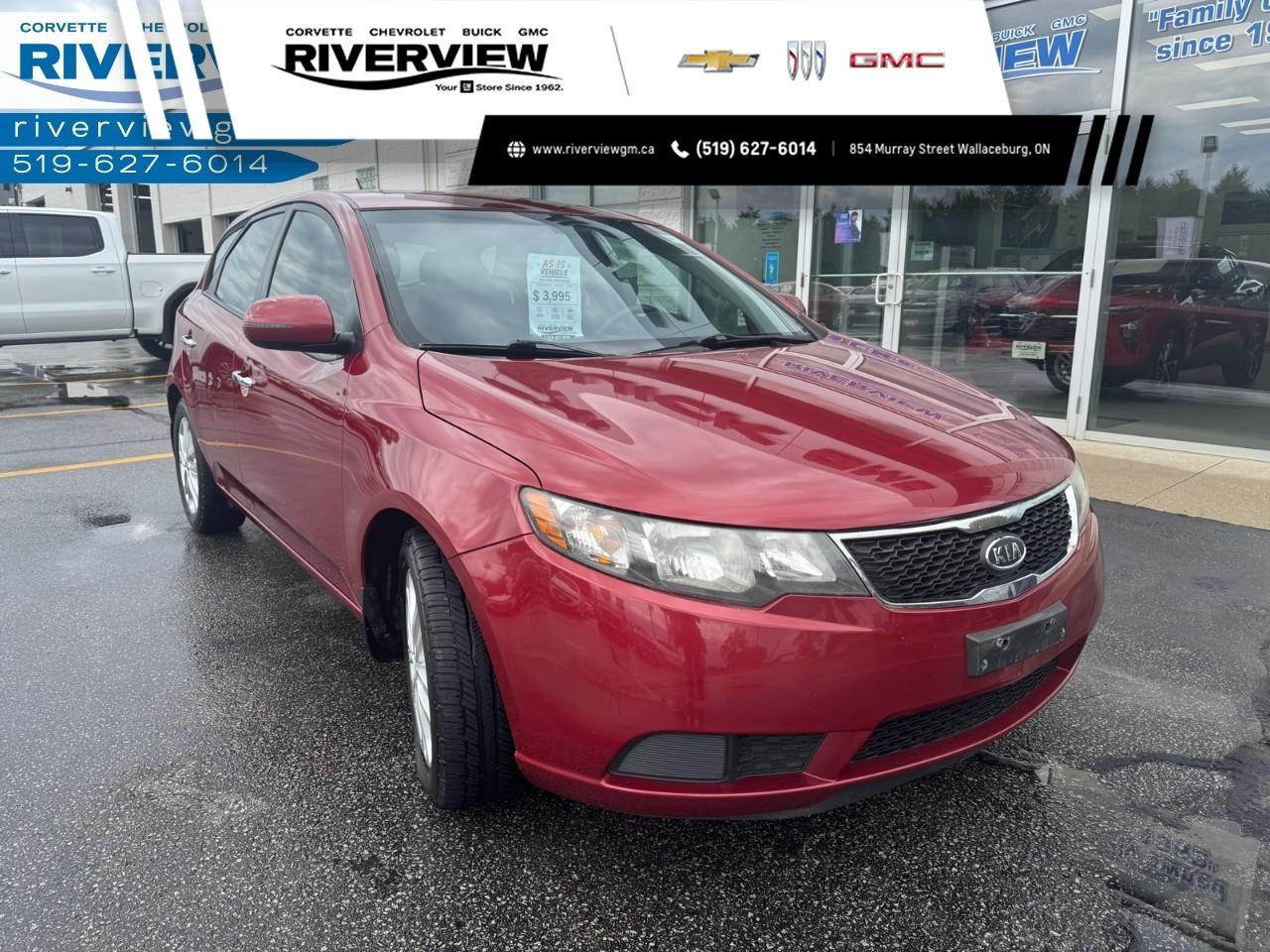 2011 Kia Forte5 2.0L EX (A6) 4dr Hatchback Photo