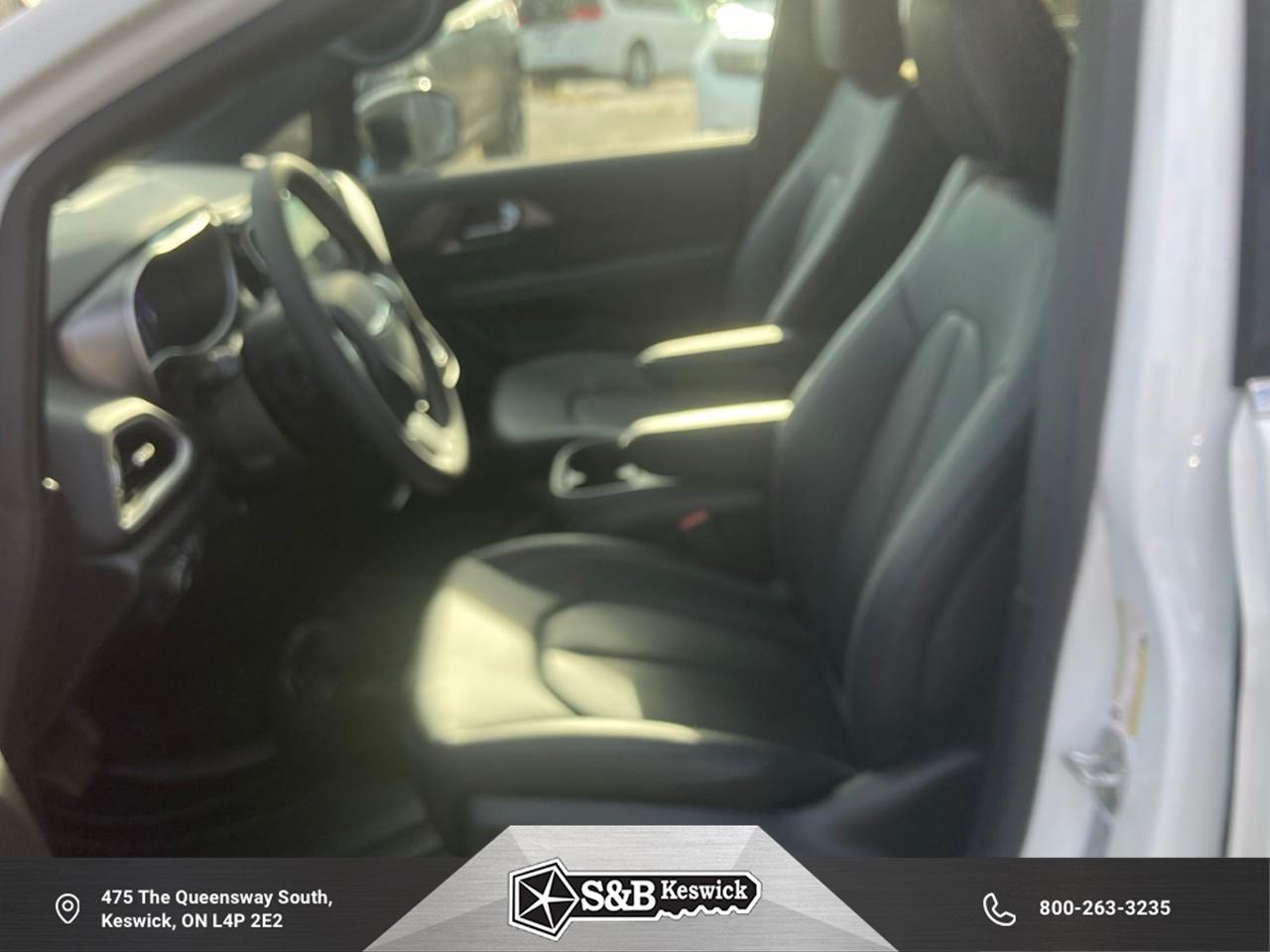 2026 Chrysler Grand Caravan SXT Front-Wheel Drive Passenger Van Photo