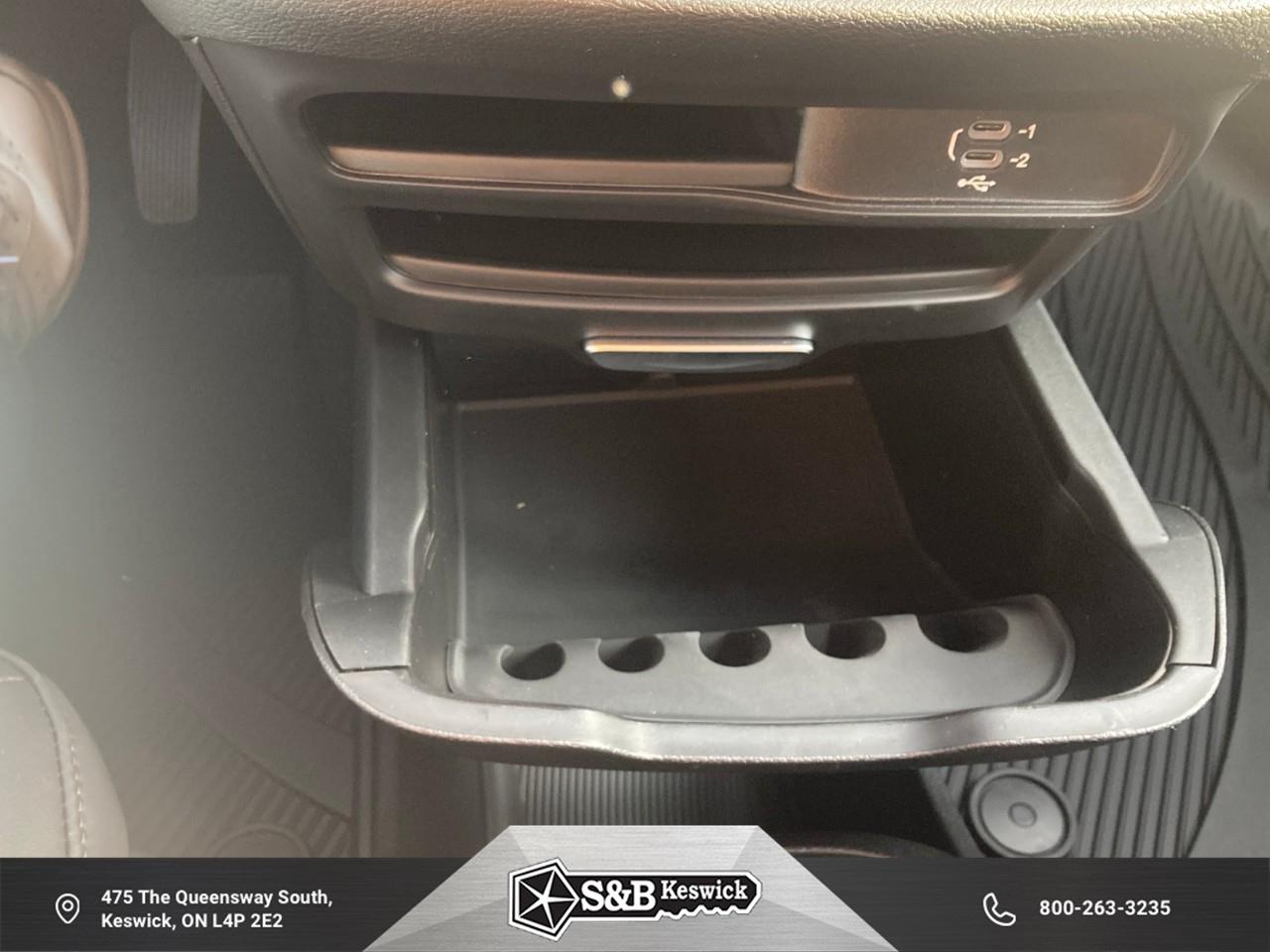 2026 Chrysler Grand Caravan SXT Front-Wheel Drive Passenger Van Photo