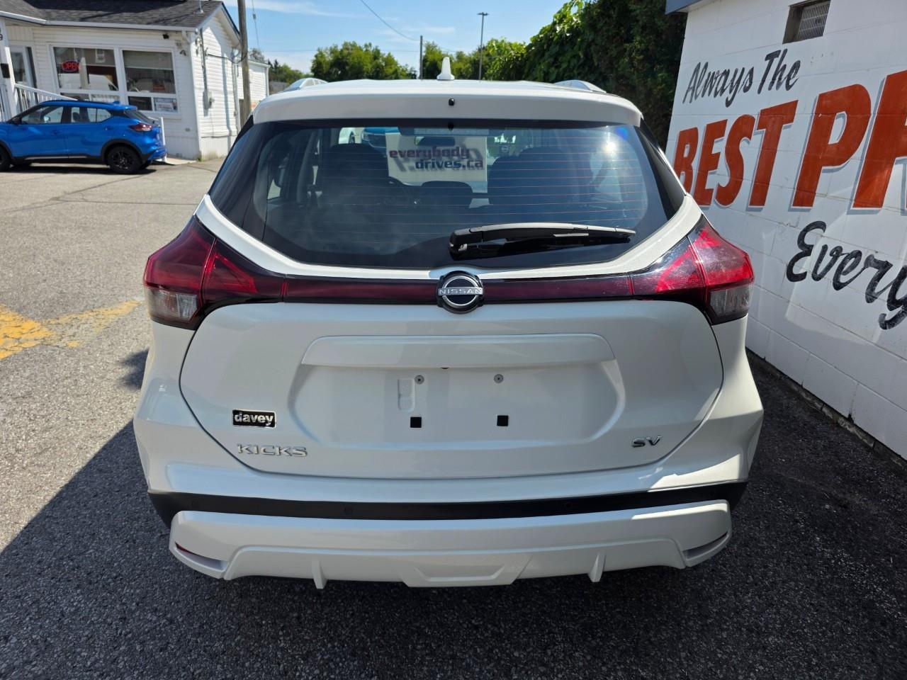 2024 Nissan Kicks SV 4dr Front-Wheel Drive Photo