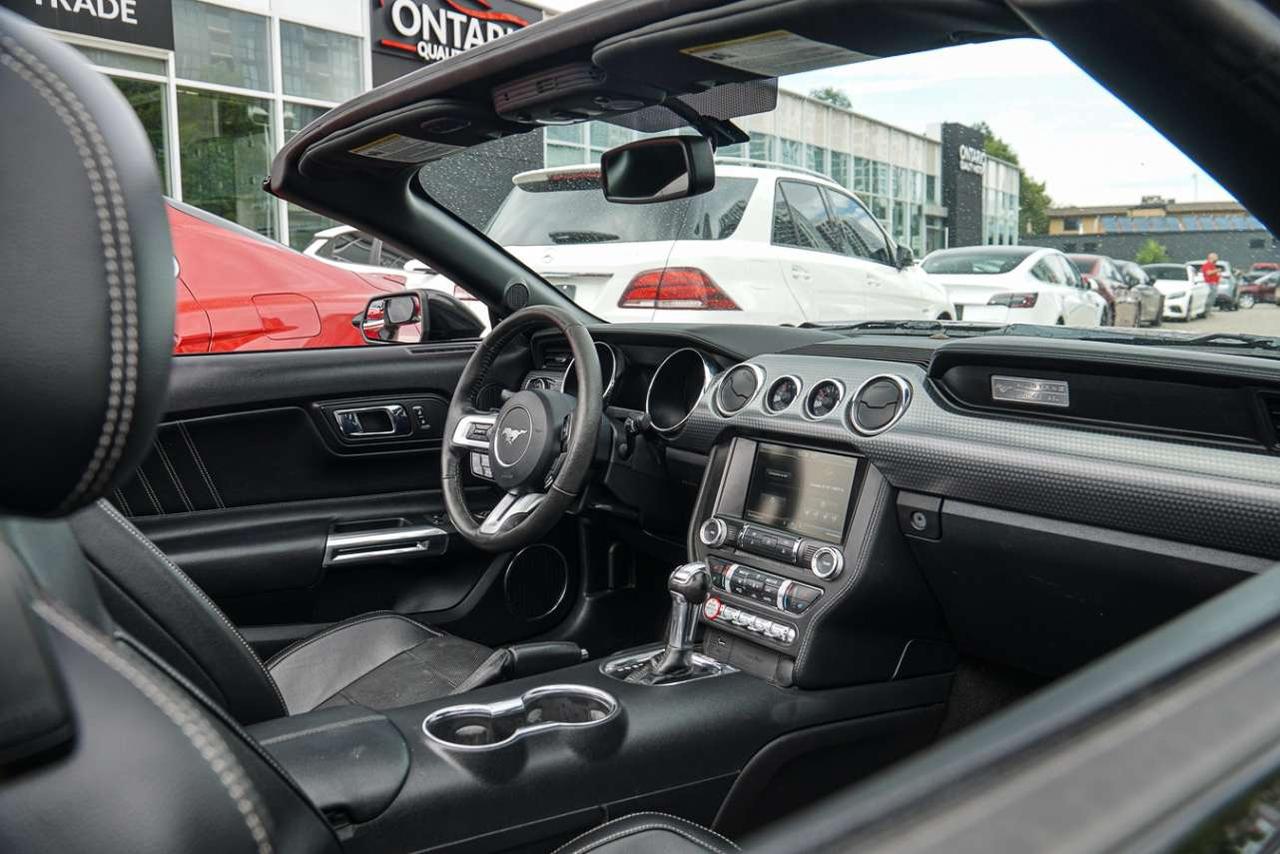 2015 Ford Mustang 2DR CONV ECOBOOST PREMIUM Photo
