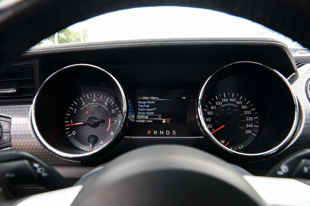 2015 Ford Mustang 2DR CONV ECOBOOST PREMIUM Photo