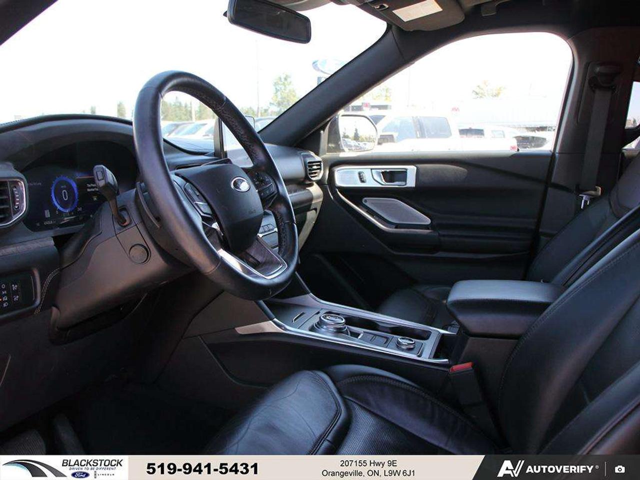 2020 Ford Explorer PLATINUM   EXTREMELY CLEAN   NO ACCIDENTS   CERTIFIED   LOW KMS Photo