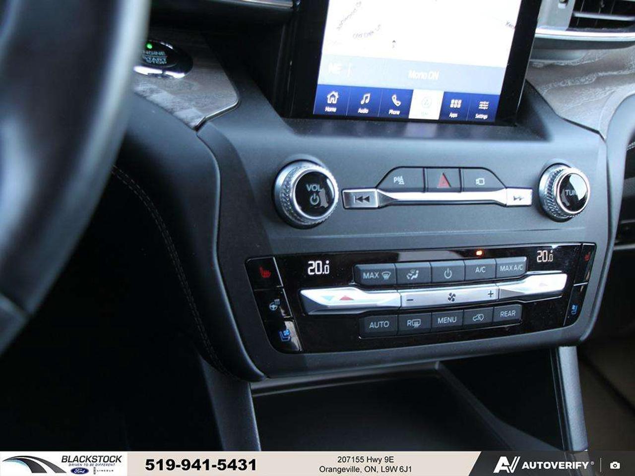 2020 Ford Explorer PLATINUM   EXTREMELY CLEAN   NO ACCIDENTS   CERTIFIED   LOW KMS Photo