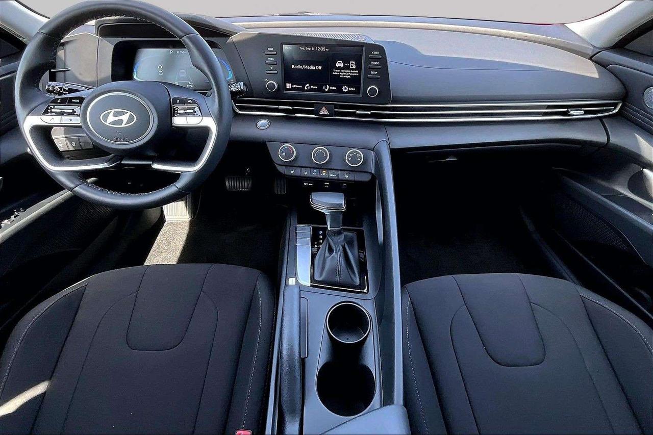 2025 Hyundai Elantra Heated Seats   Remote Start   Heated Steering Photo