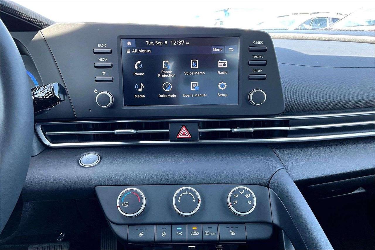 2025 Hyundai Elantra Heated Seats   Remote Start   Heated Steering Photo