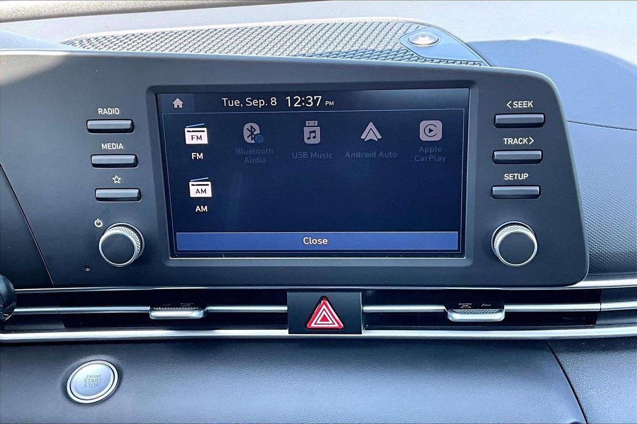 2025 Hyundai Elantra Heated Seats   Remote Start   Heated Steering Photo