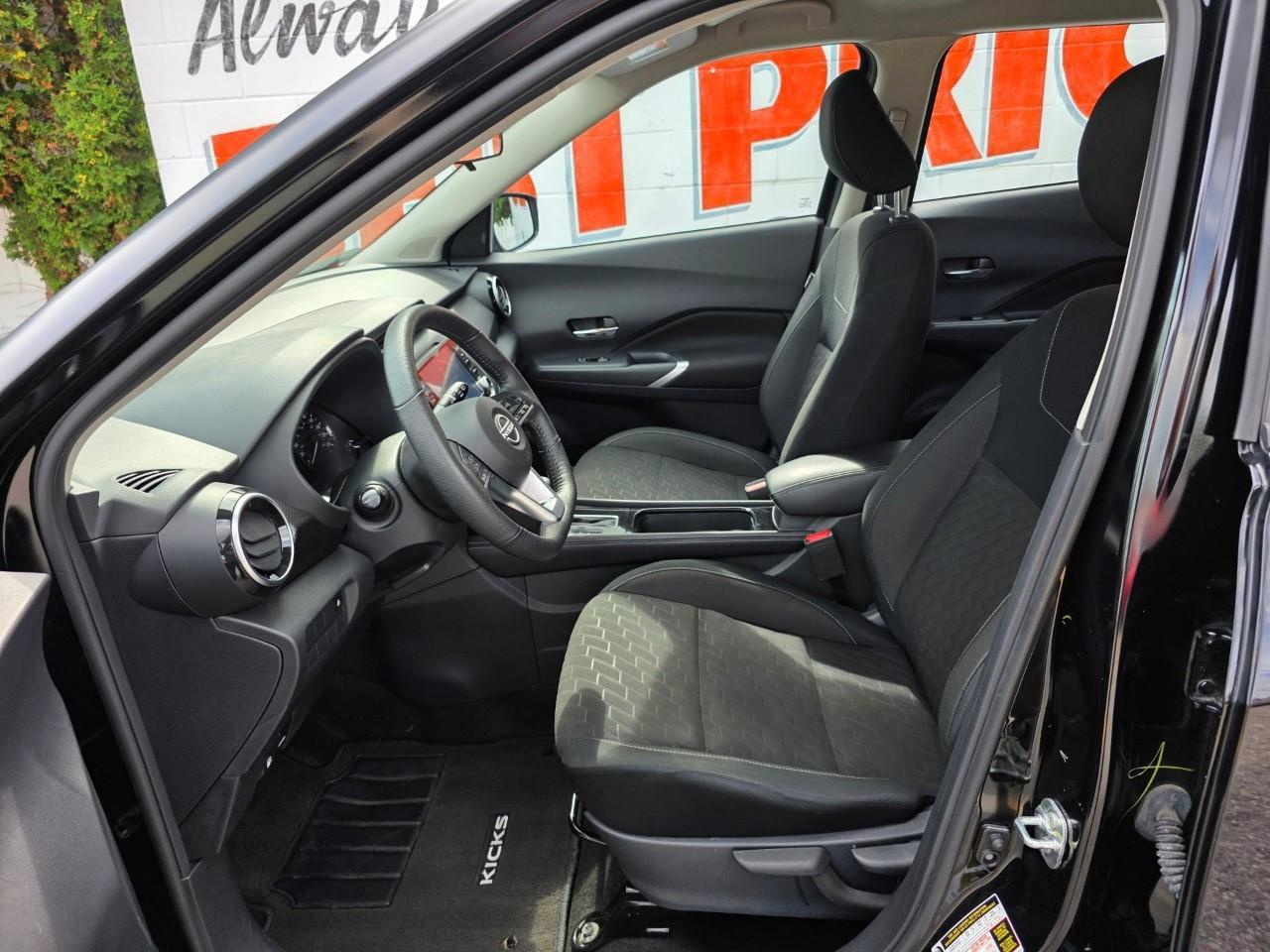 2024 Nissan Kicks SV 4dr Front-Wheel Drive Photo