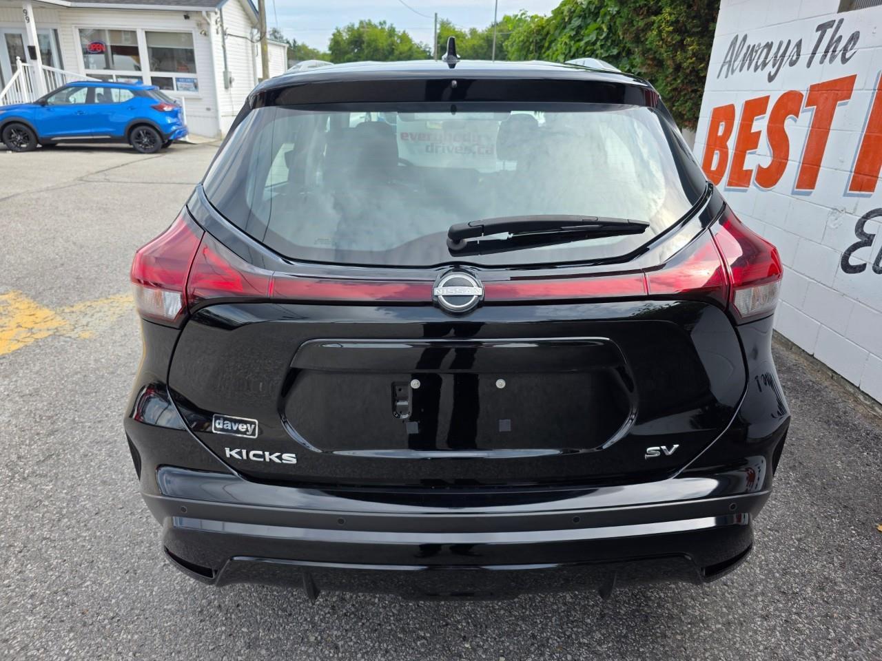 2024 Nissan Kicks SV 4dr Front-Wheel Drive Photo