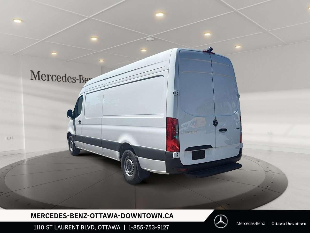 2026 Mercedes-Benz Sprinter 2500 High Roof I4 Diesel 170 Photo