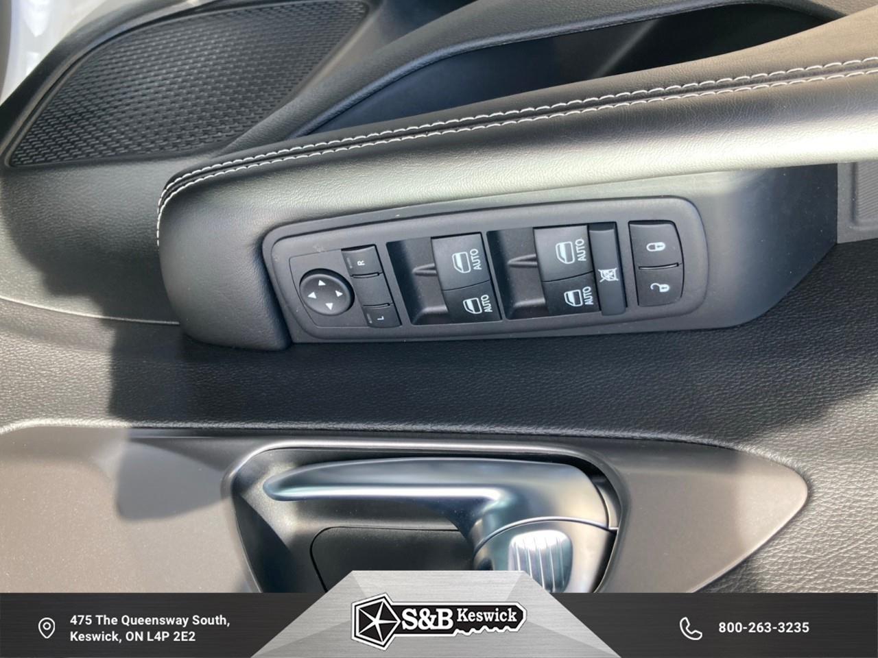 2026 Chrysler Grand Caravan SXT Front-Wheel Drive Passenger Van Photo