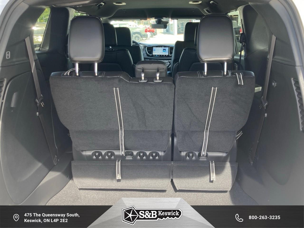 2026 Chrysler Grand Caravan SXT Front-Wheel Drive Passenger Van Photo