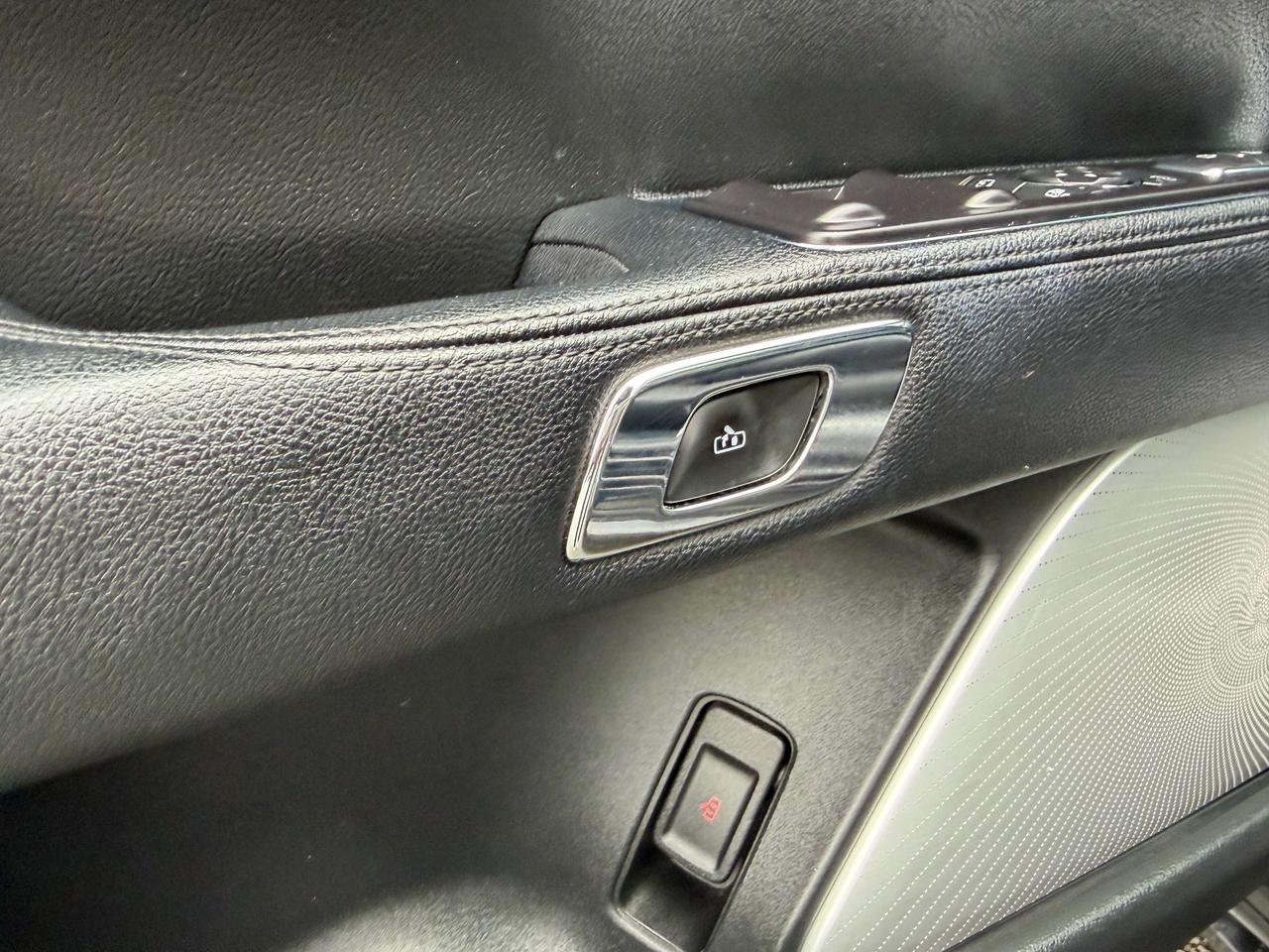 2017 Lincoln Continental Reserve/NAVI/BSM/REMOTE/360 CAMERA/PANO/LOW KM/3L Photo