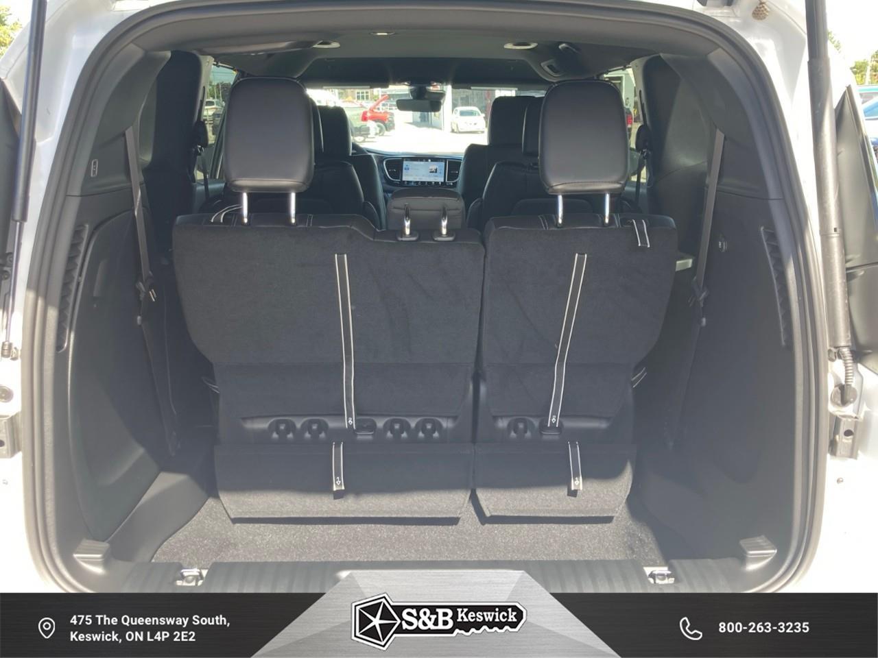 2026 Chrysler Grand Caravan SXT Front-Wheel Drive Passenger Van Photo