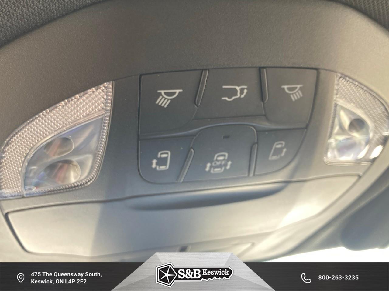 2026 Chrysler Grand Caravan SXT Front-Wheel Drive Passenger Van Photo
