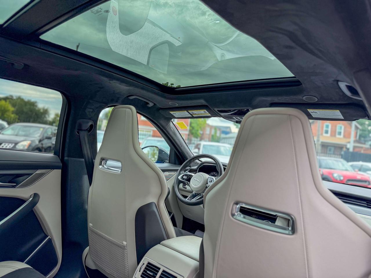 2024 Jaguar F-PACE SVR/NAVI/BSM/360 CAMERA/LOW KM/5L/1 OWNER Photo