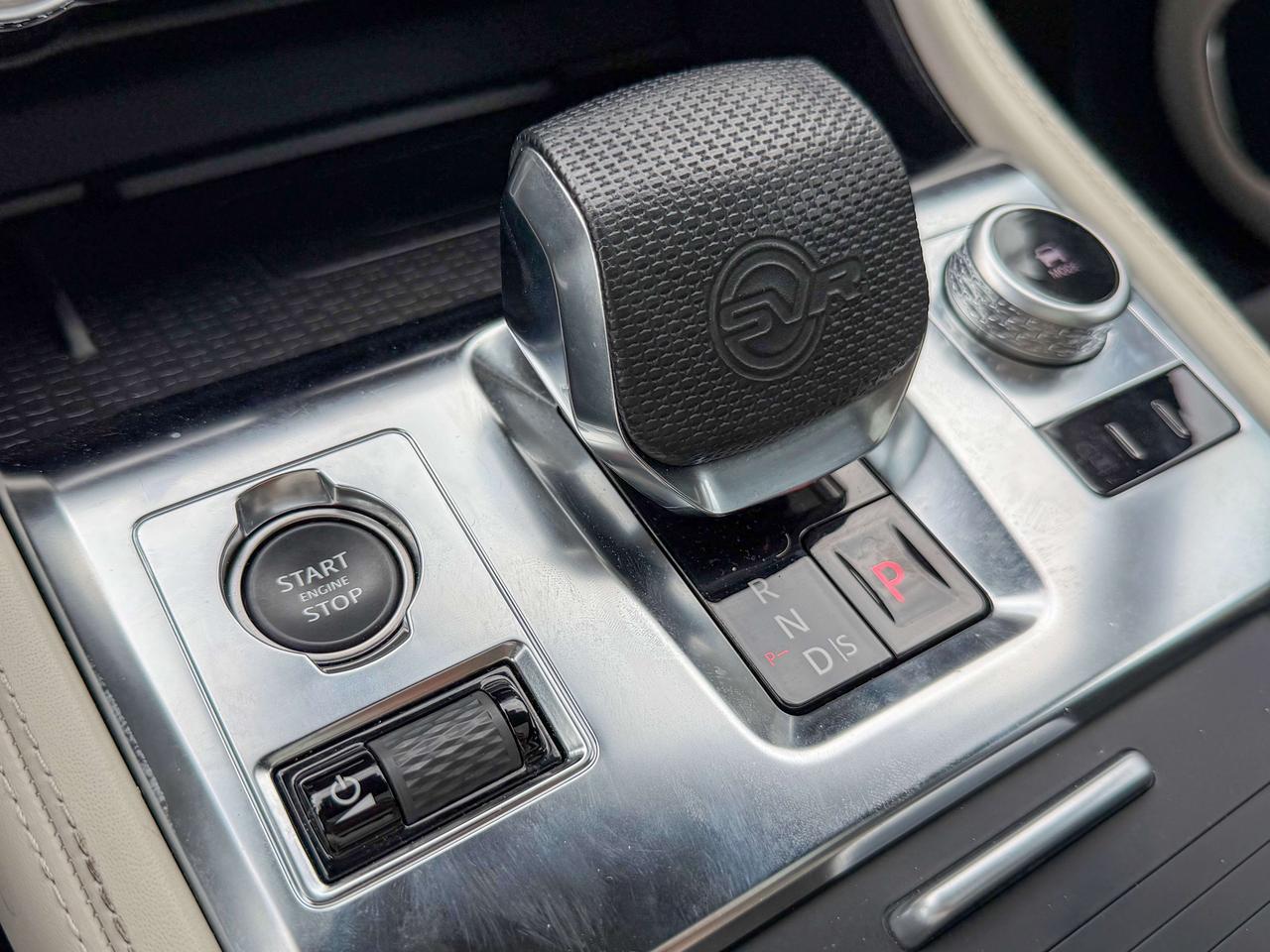 2024 Jaguar F-PACE SVR/NAVI/BSM/360 CAMERA/LOW KM/5L/1 OWNER Photo