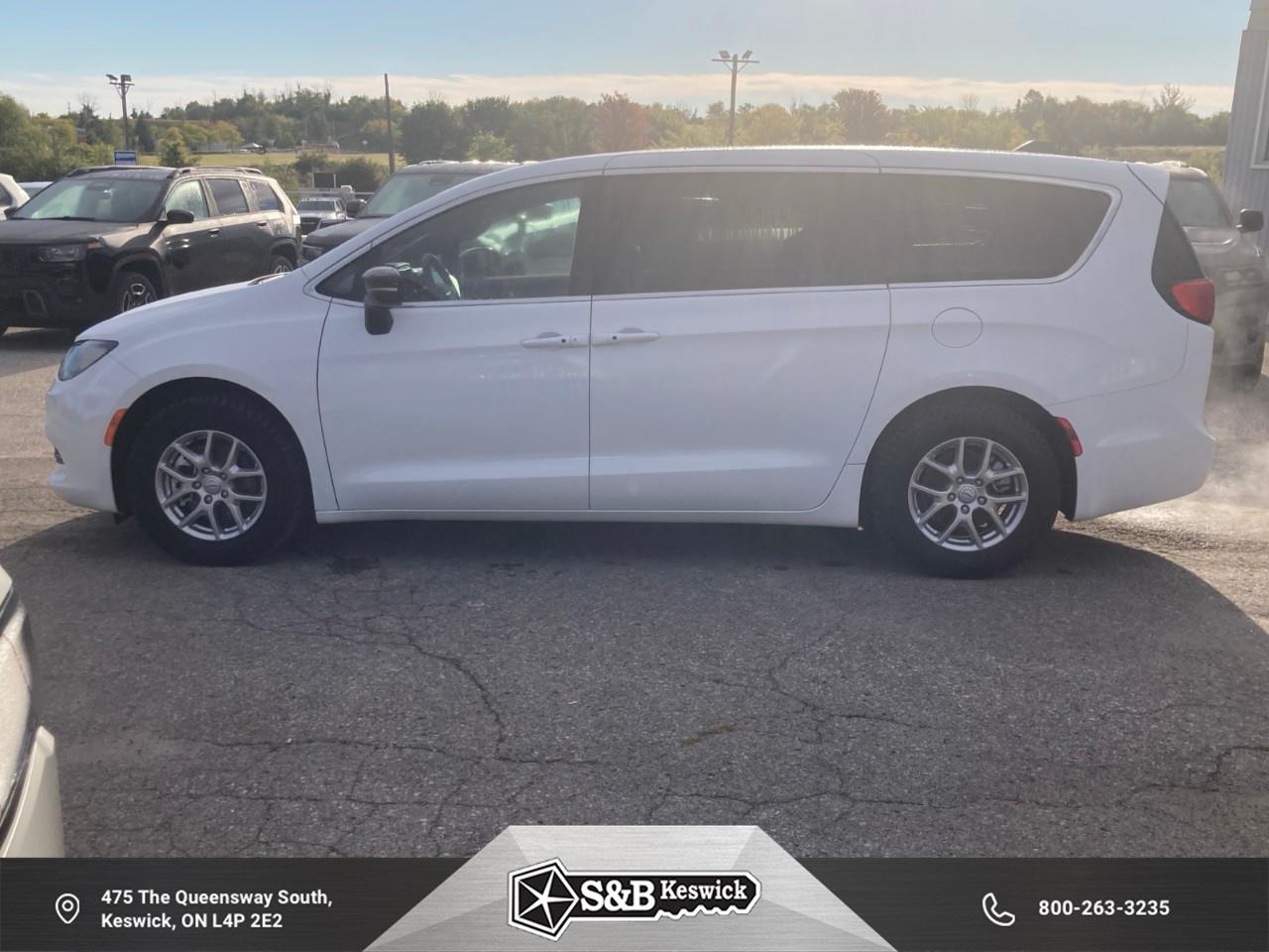 2026 Chrysler Grand Caravan SXT Front-Wheel Drive Passenger Van Photo
