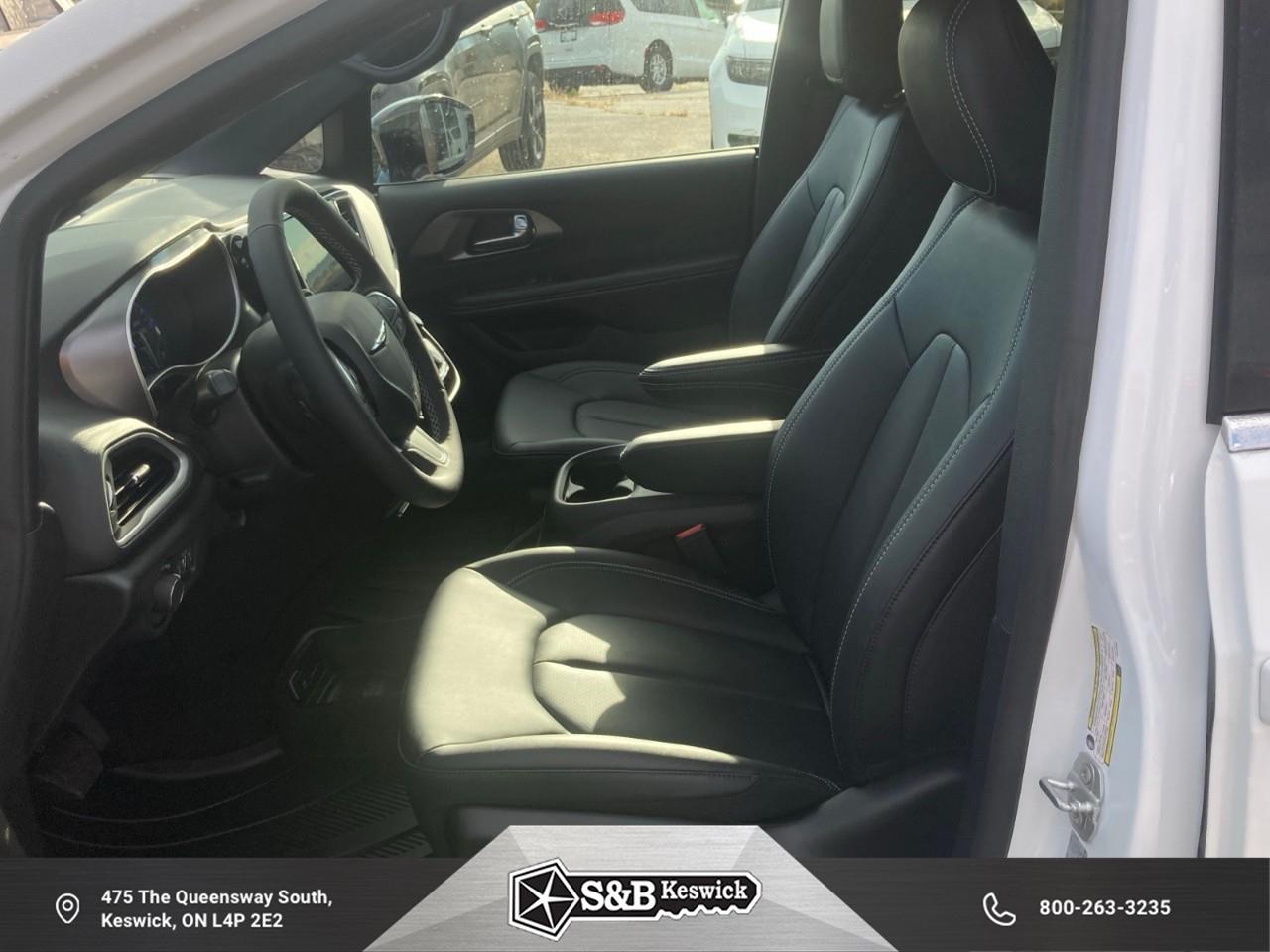 2026 Chrysler Grand Caravan SXT Front-Wheel Drive Passenger Van Photo