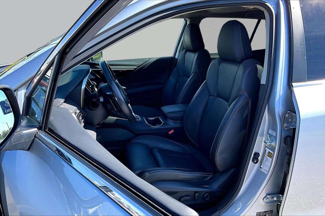 2022 Subaru Outback Limited XT   AWD   Heated Seats   Navigation Photo