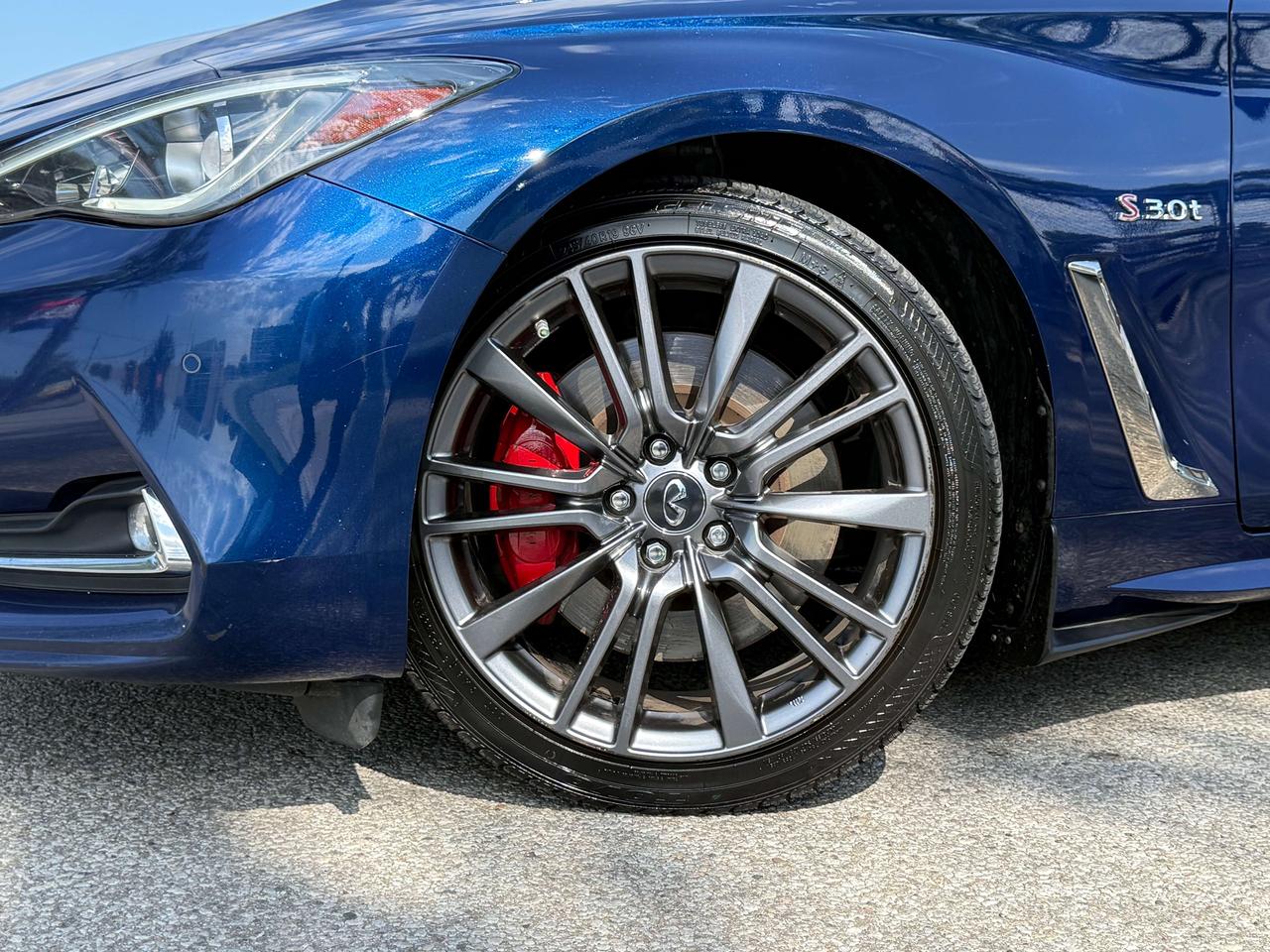 2017 Infiniti Q60 No Accidents l Red Sport l 400HP l 1 Year Warranty Photo