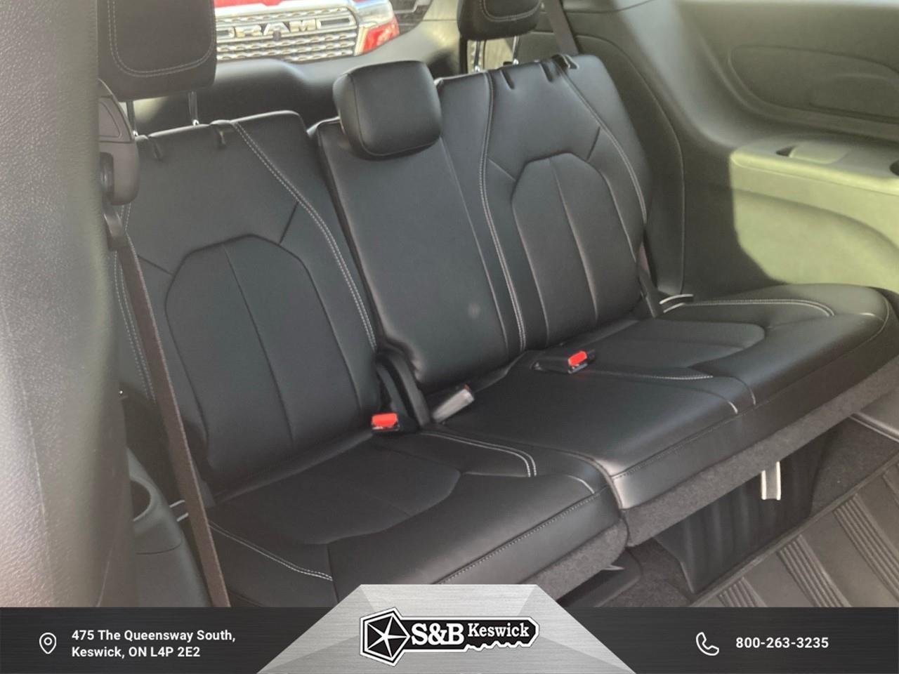 2026 Chrysler Grand Caravan SXT Front-Wheel Drive Passenger Van Photo