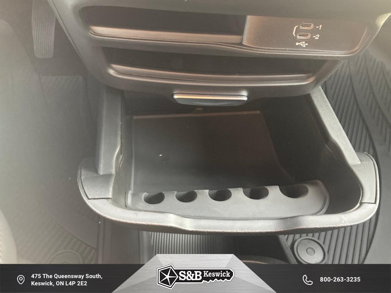 2026 Chrysler Grand Caravan SXT Front-Wheel Drive Passenger Van Photo