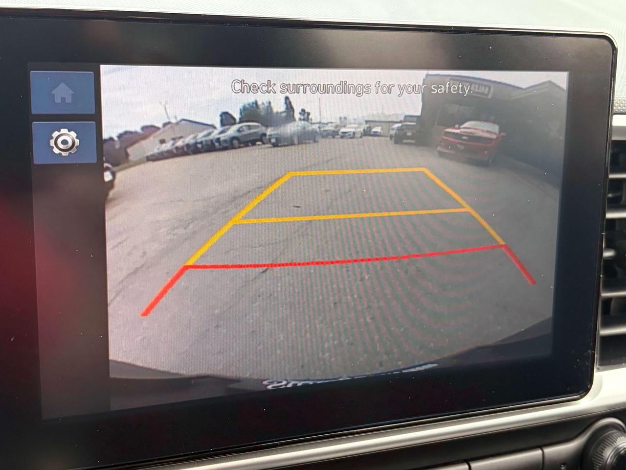 2024 Hyundai Venue PREFERRED/HEATED SEATS/BACK UP CAM/CALL BELLEVILLE Photo