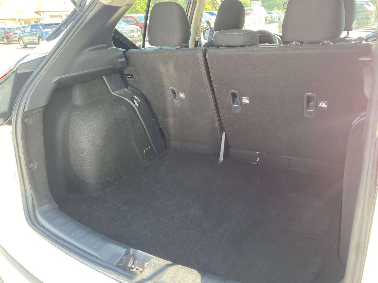 2025 Nissan Kicks SV, REMOTE START, BALANCE OF FACTORY WARRANTY! Photo