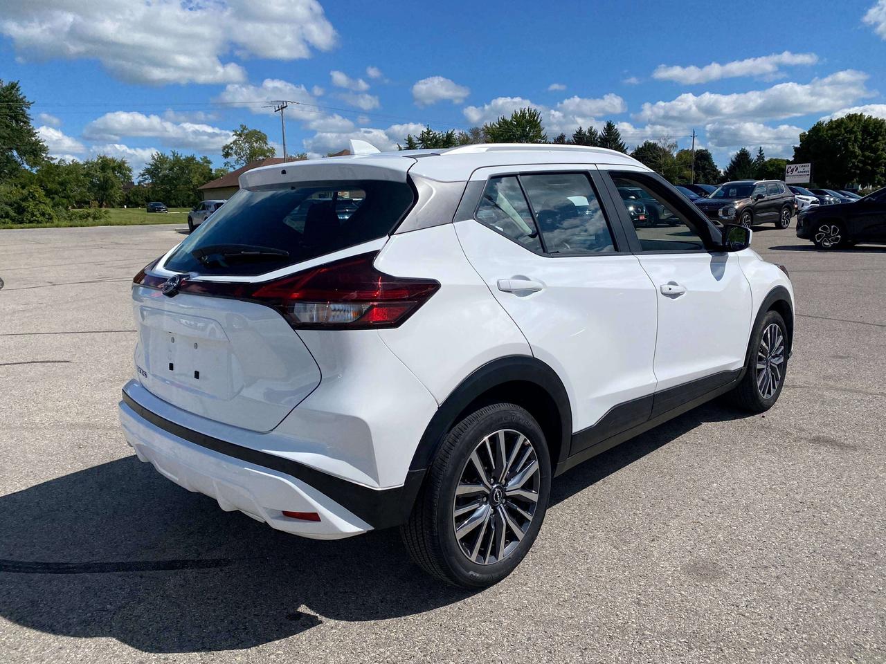 2025 Nissan Kicks SV, REMOTE START, BALANCE OF FACTORY WARRANTY! Photo