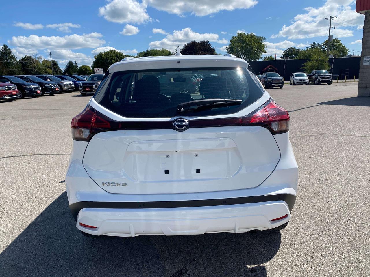 2025 Nissan Kicks SV, REMOTE START, BALANCE OF FACTORY WARRANTY! Photo