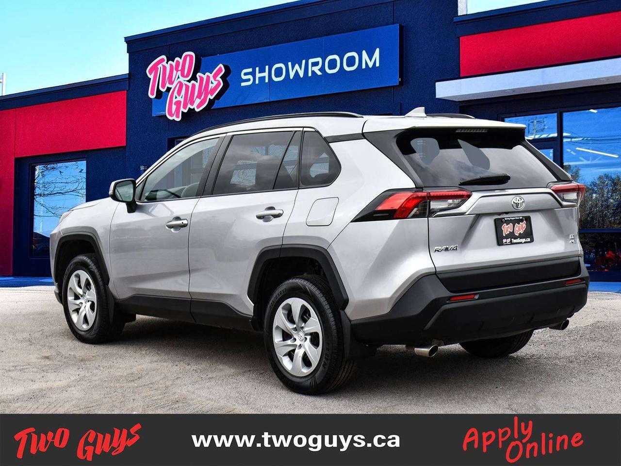 2021 Toyota RAV4 LE AWD BACK UP CAMERA Photo