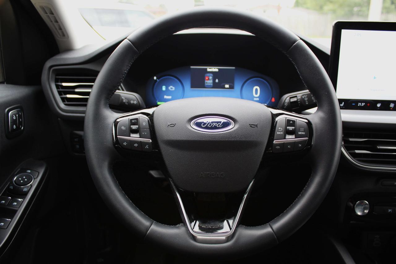 2024 Ford Escape PHEV Photo