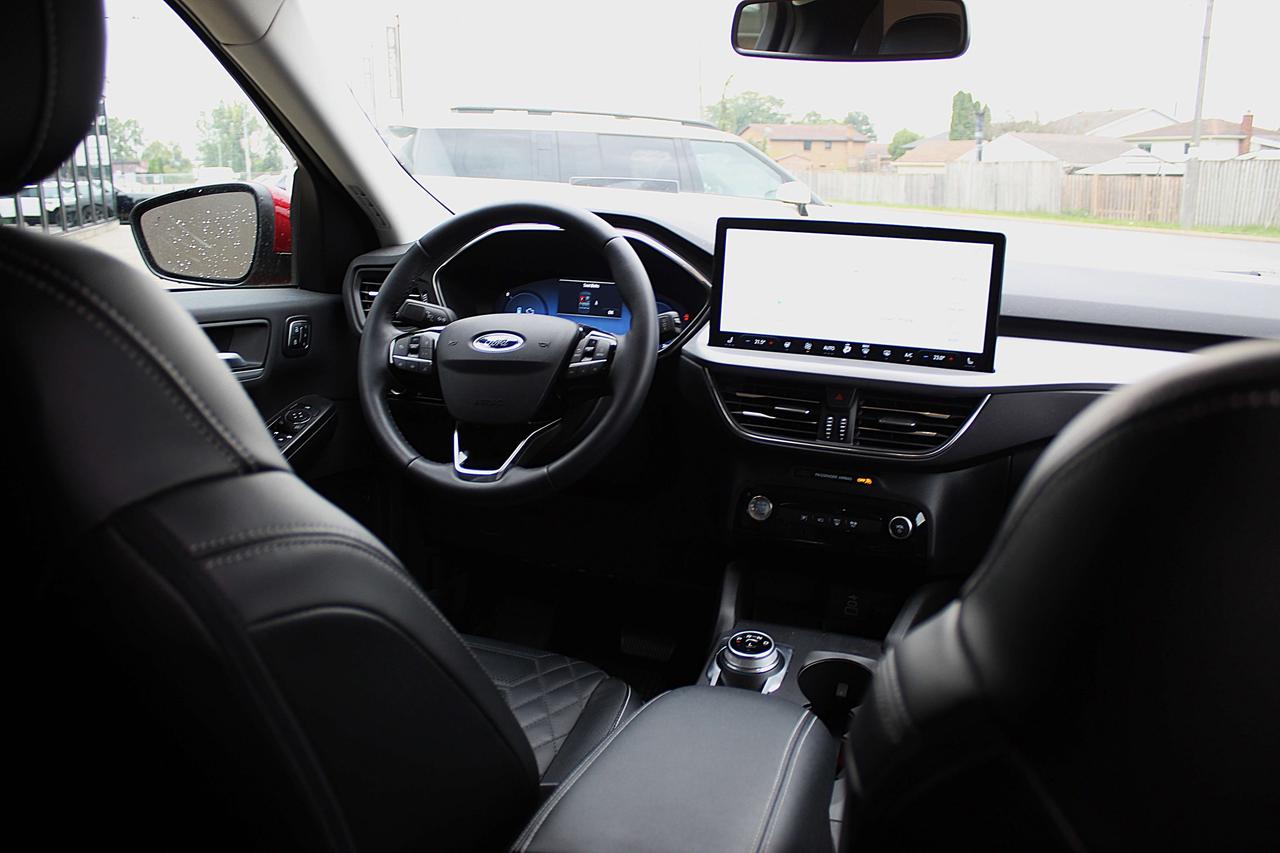 2024 Ford Escape PHEV Photo