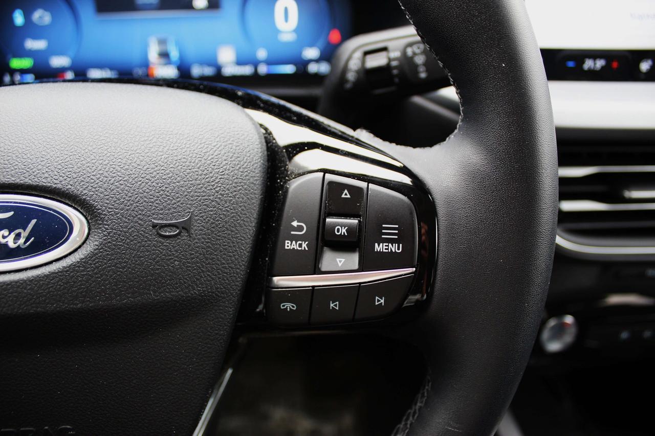 2024 Ford Escape PHEV Photo