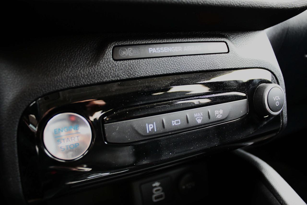 2024 Ford Escape PHEV Photo